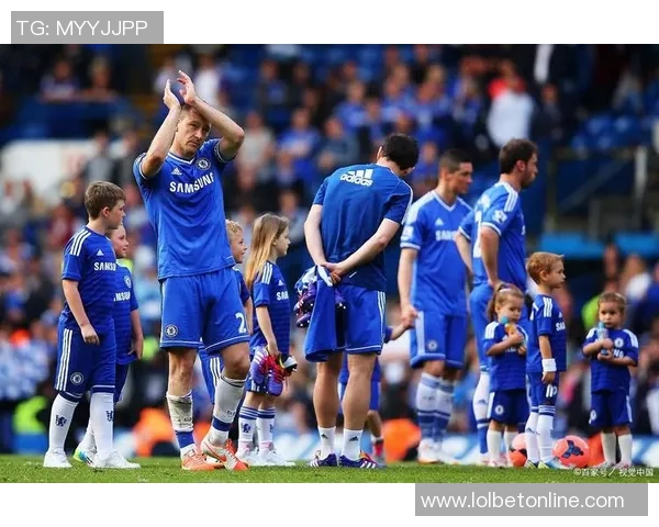 国王杯精彩对决里昂大胜切尔西五球狂潮引爆全场激情