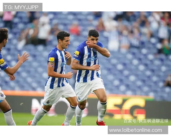 中超赛场惊现冷门本菲卡逆转里昂点球大战引发全场狂欢 中超赛场惊现冷门本菲卡逆转里昂点球大战引发全场狂欢