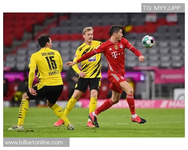 德甲经典对决多特蒙德绝杀拜仁引发转会风波与球迷狂欢