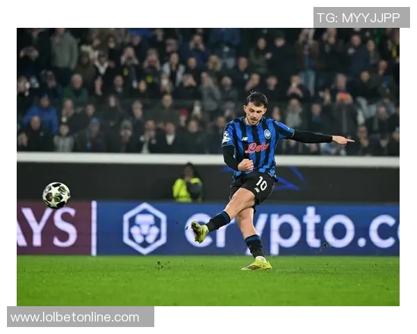 世界杯激战多特蒙德凭点球险胜尤文图斯全场沸腾瞬间回顾