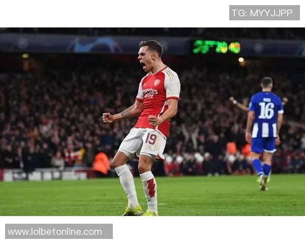 意甲激战阿森纳凭点球险胜巴萨全场沸腾瞬间回顾