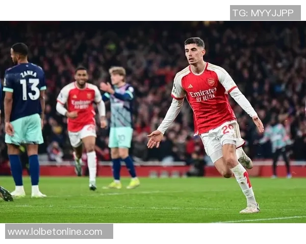 世界杯惊天冷门曼联逆袭拜仁全场沸腾瞬间解析