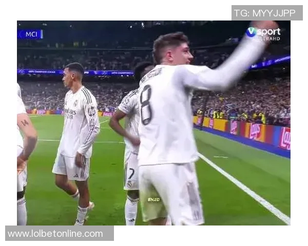 国王杯激战皇马4-3逆转切尔西帽子戏法点燃全场激情